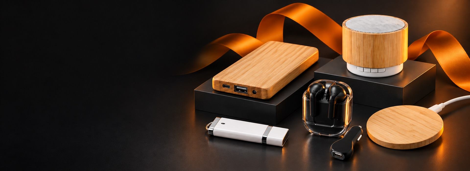 Powerbanks, слушалки и още